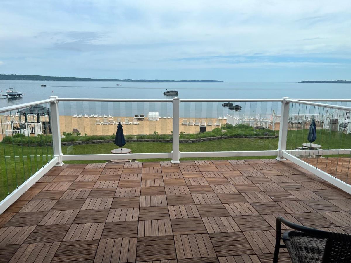 The Beach Haus - Traverse City Exterior foto